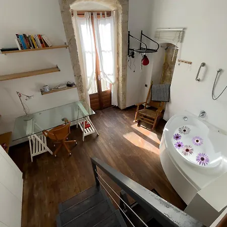 La Nel Borgo Howme * Bari